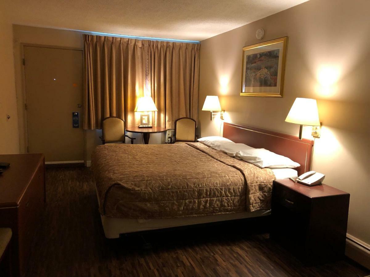 Travellers Inn 卡加利 外观 照片