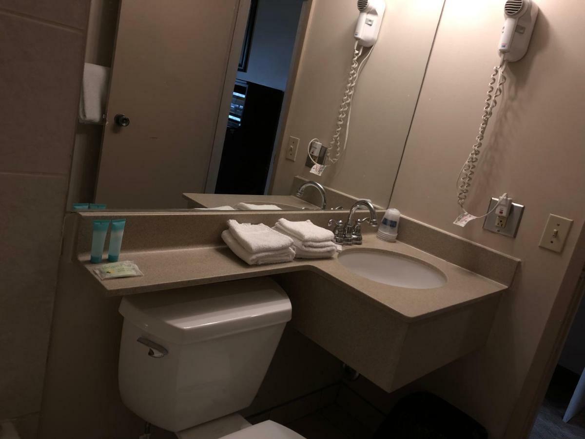 Travellers Inn 卡加利 外观 照片